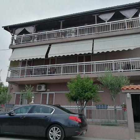 Ο Ακλόνητος Nea Mesangala Exterior foto
