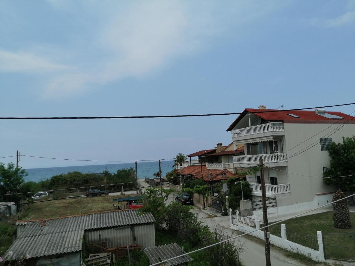 Ο Ακλόνητος Nea Mesangala Exterior foto